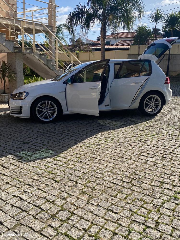 VW Golf 2.0 TDI GTD DSG - 9