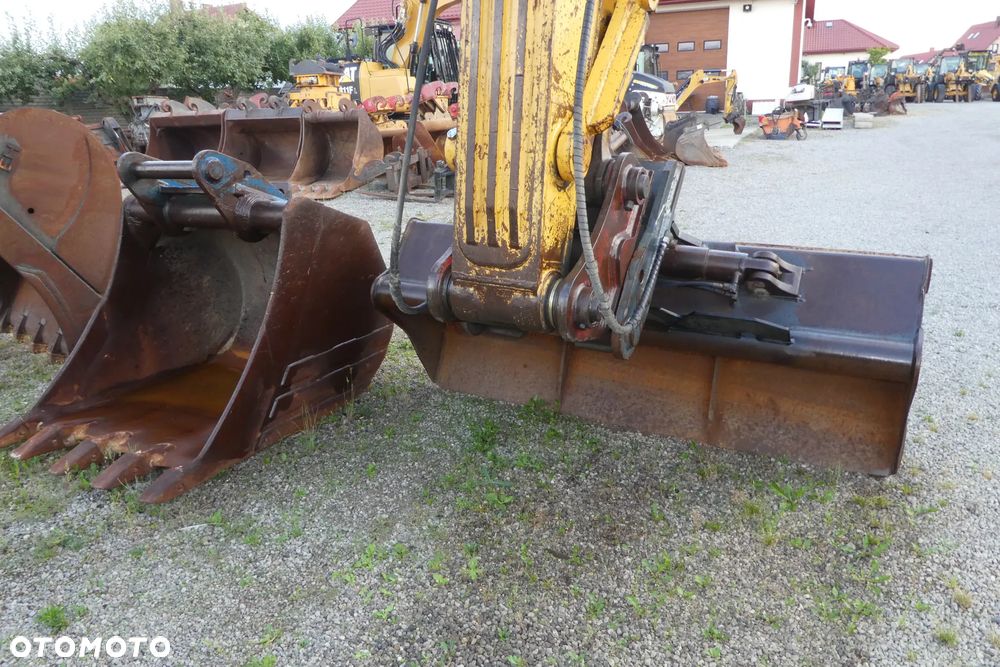Komatsu PC 210LC-10 - 34