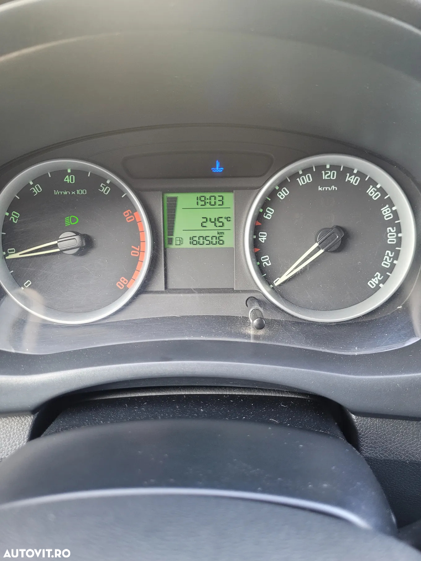 Skoda Fabia 1.2 HTP Elite - 10