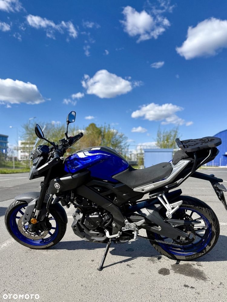 Yamaha MT - 2