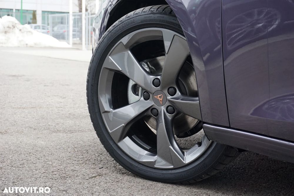 Cupra Leon 1.5 eTSI DSG MHEV - 9