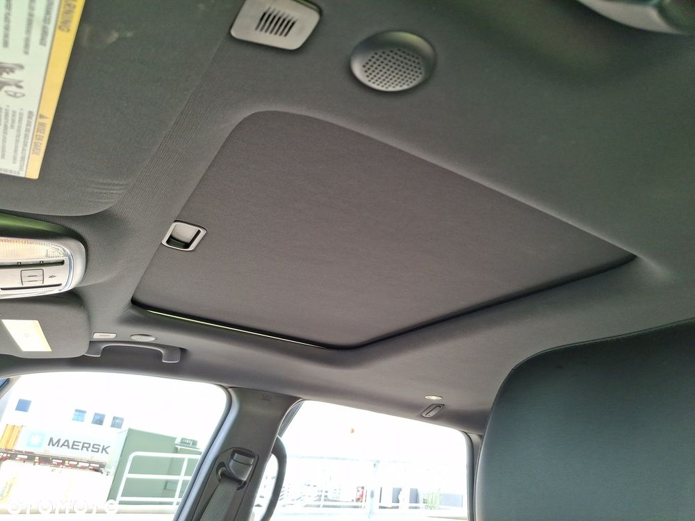 Jeep Grand Cherokee - 15