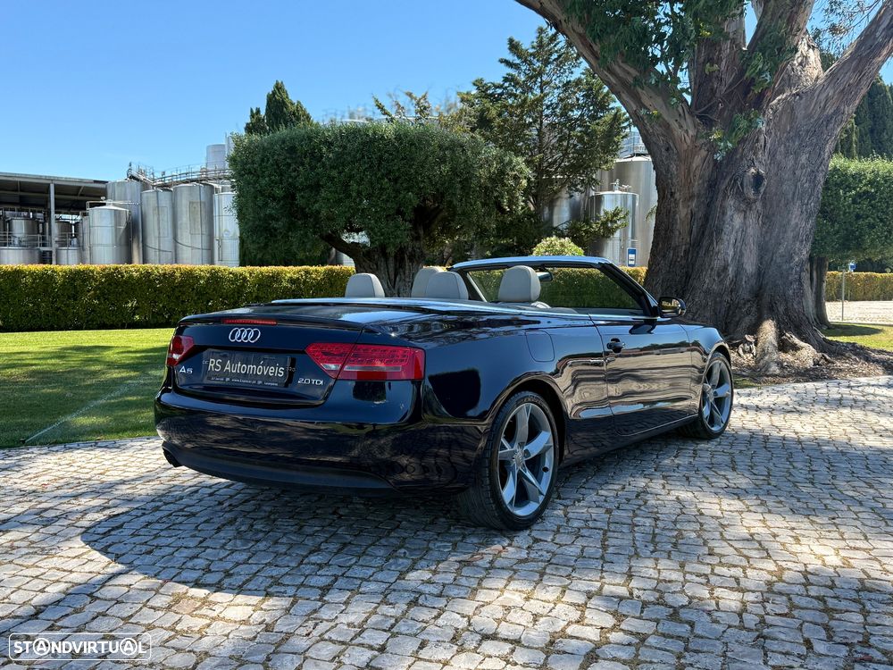 Audi A5 Cabrio 2.0 TDi - 7