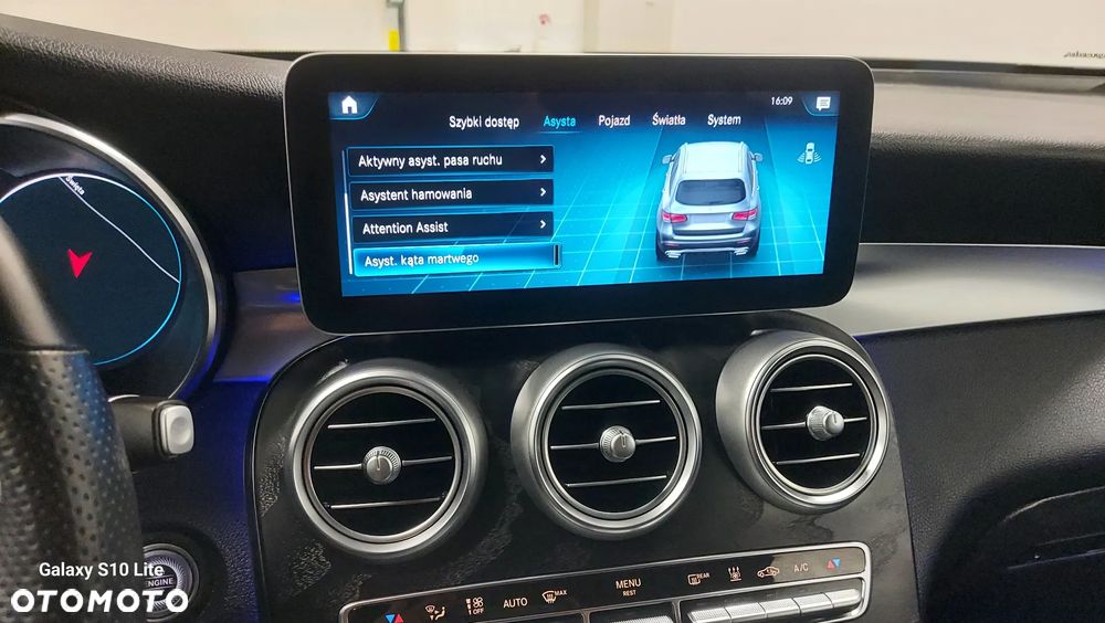 Mercedes-Benz GLC 300 de 4Matic 9G-TRONIC AMG Line - 37