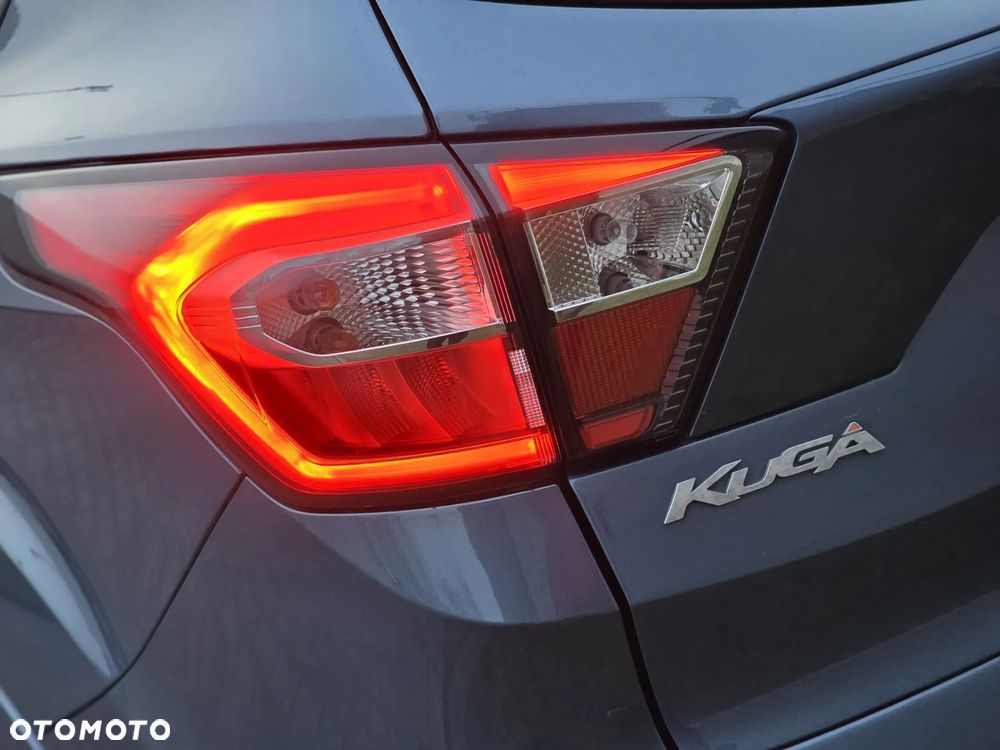 Ford Kuga 2.0 TDCi 4x4 ST-Line - 35