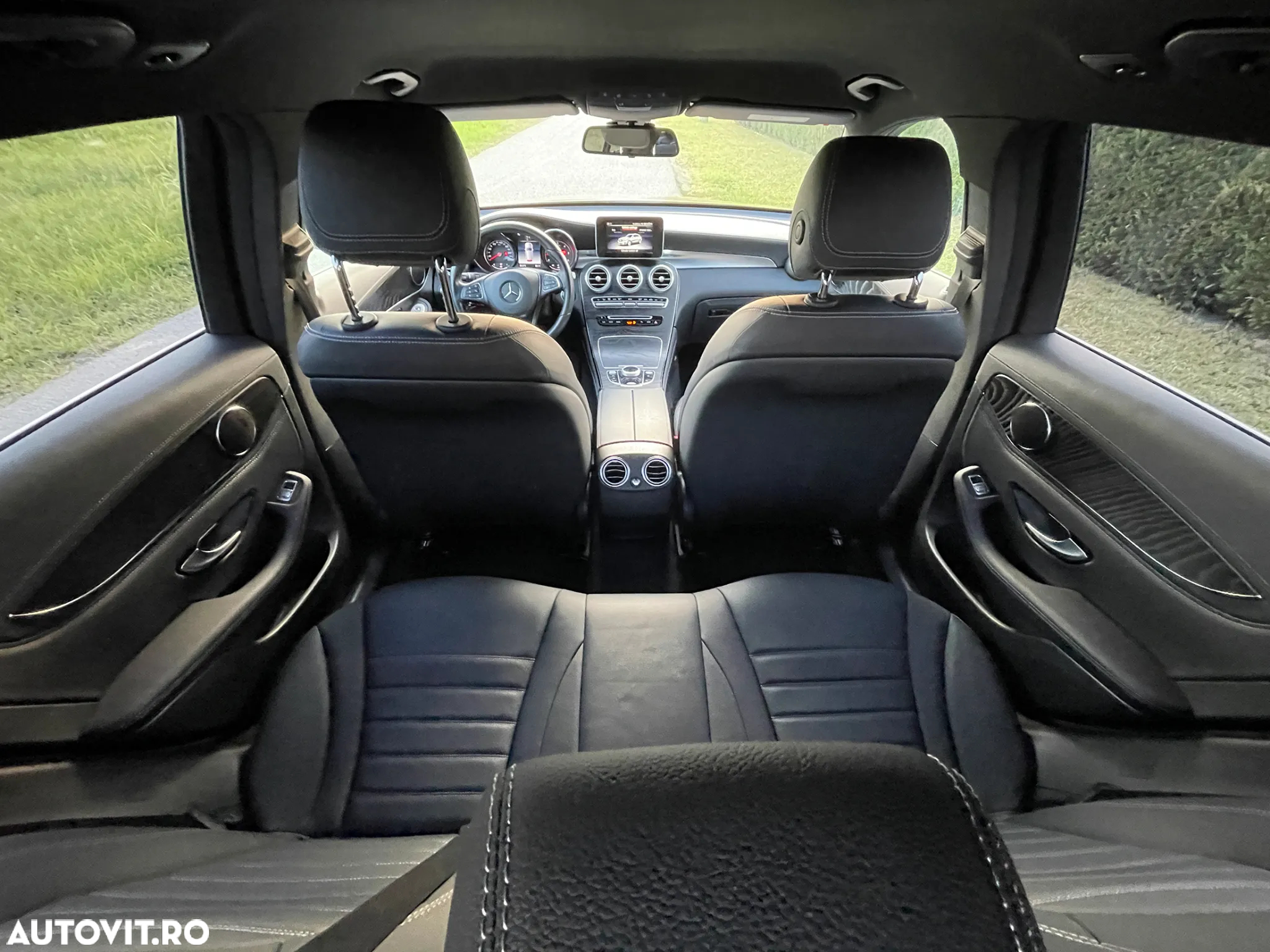 Mercedes-Benz GLC 220 d 4Matic 9G-TRONIC - 23