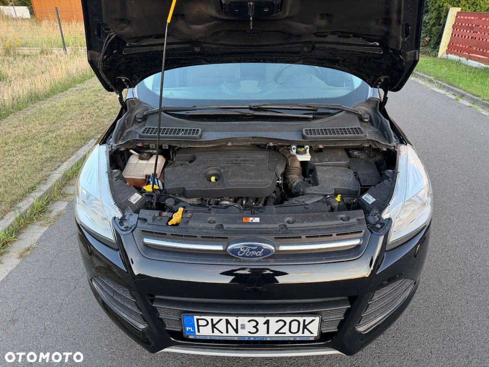 Ford Kuga 2.0 TDCi 2x4 Titanium - 9