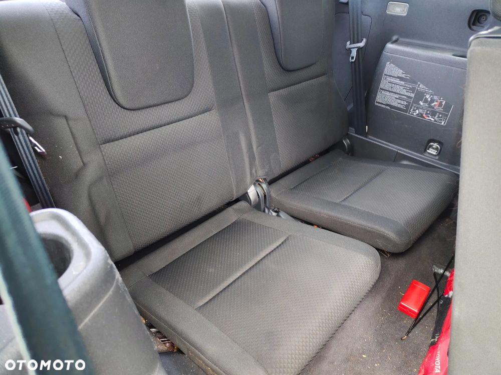 Toyota Corolla Verso 1.8 Sol 7os MM - 35
