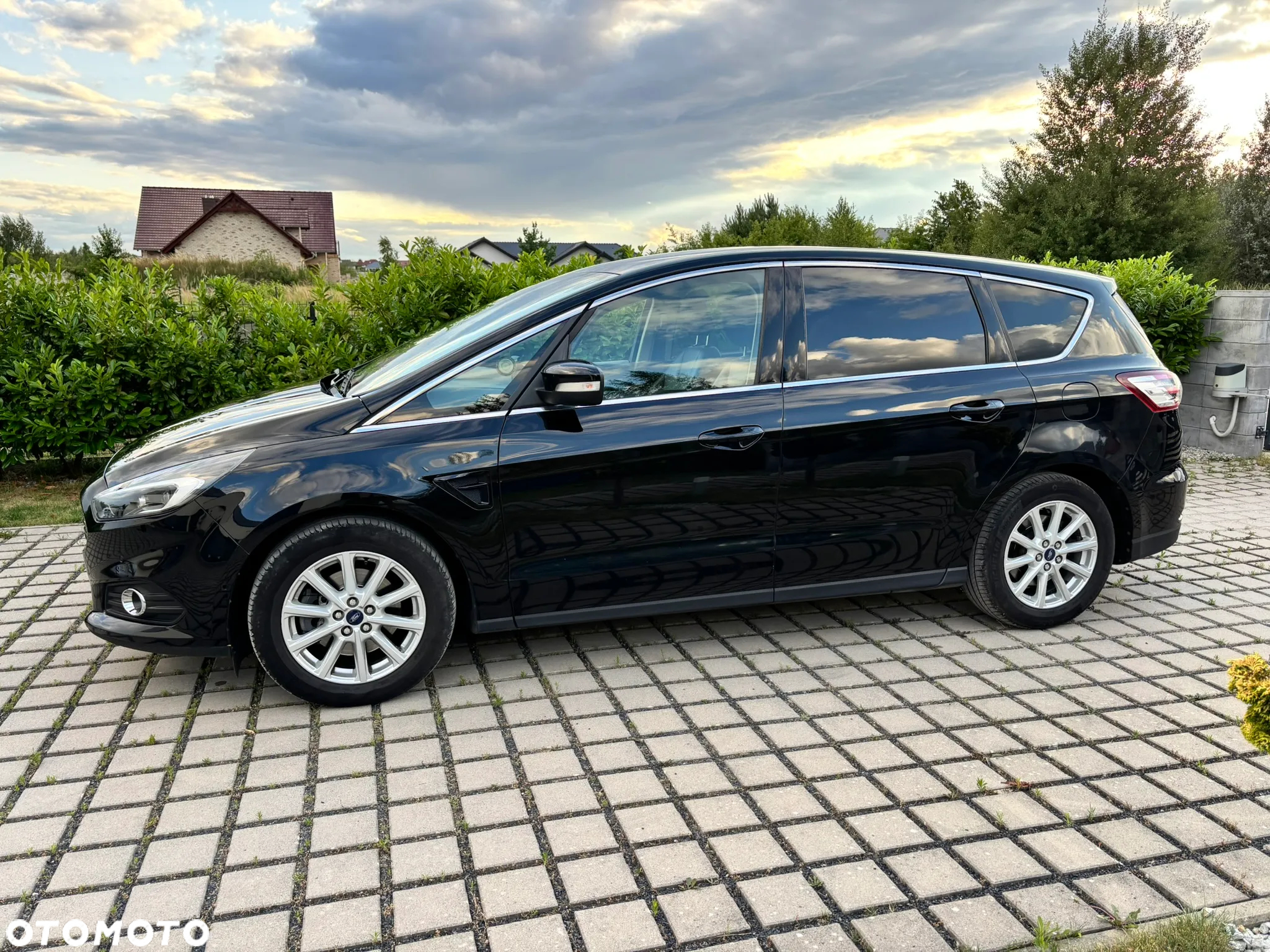 Ford S-Max 2.0 TDCi Allrad Titanium - 2