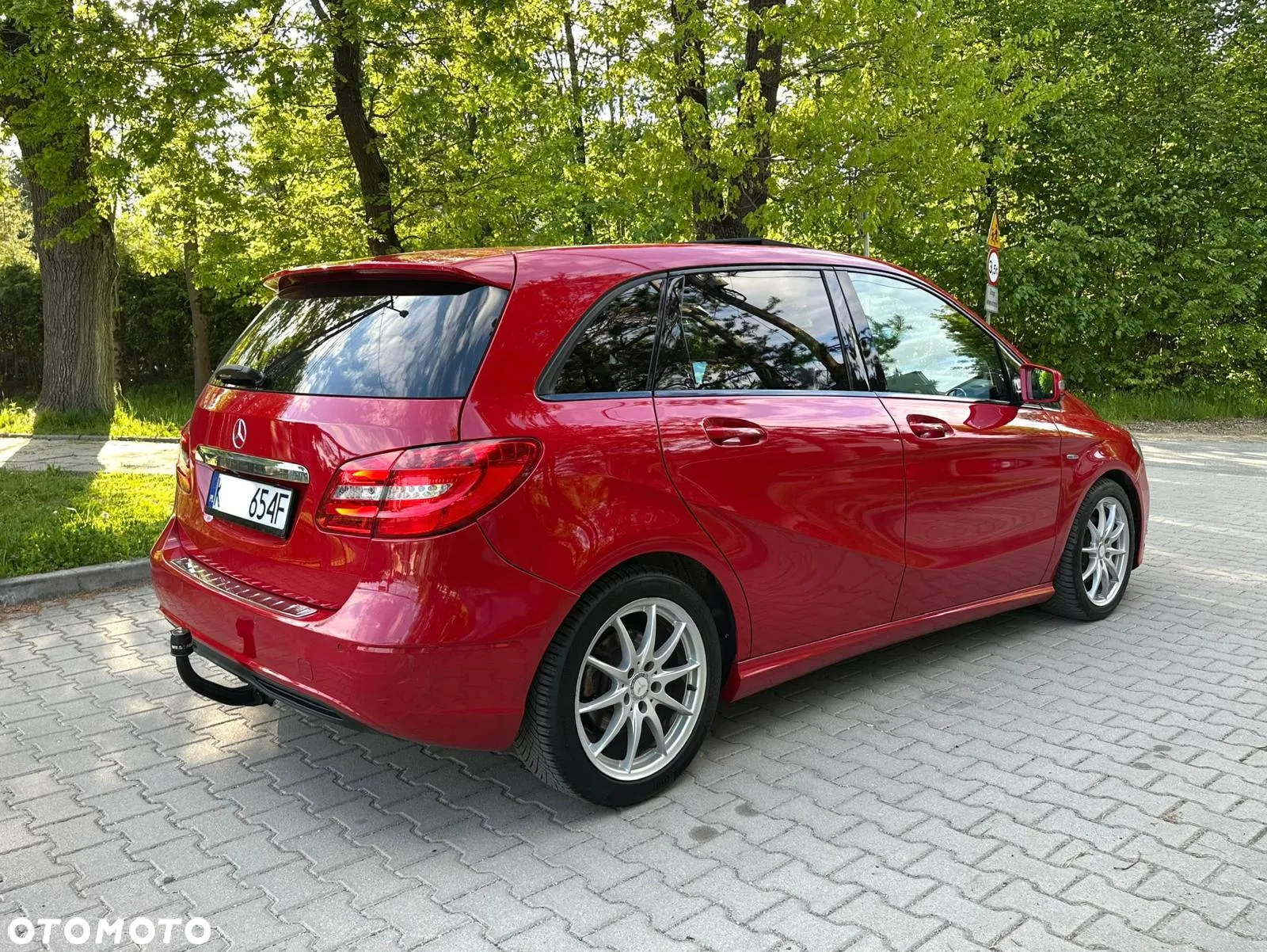 Mercedes-Benz Klasa B 180 CDI (BlueEFFICIENCY) 7G-DCT - 7