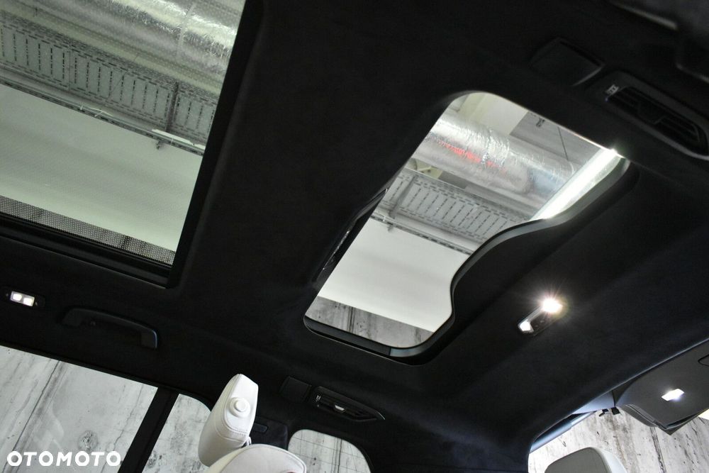 BMW X7 - 34