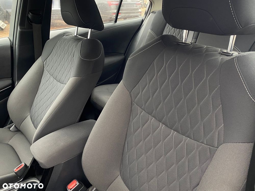 Toyota Corolla 1.8 Hybrid Comfort - 21