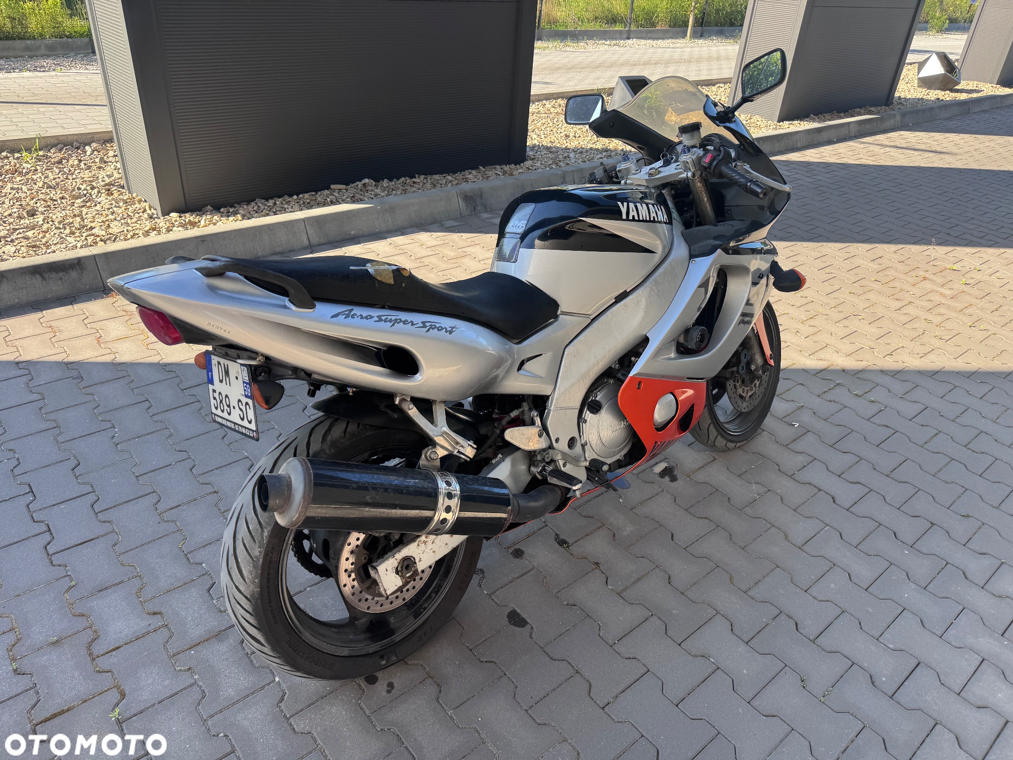 Yamaha R6 - 15
