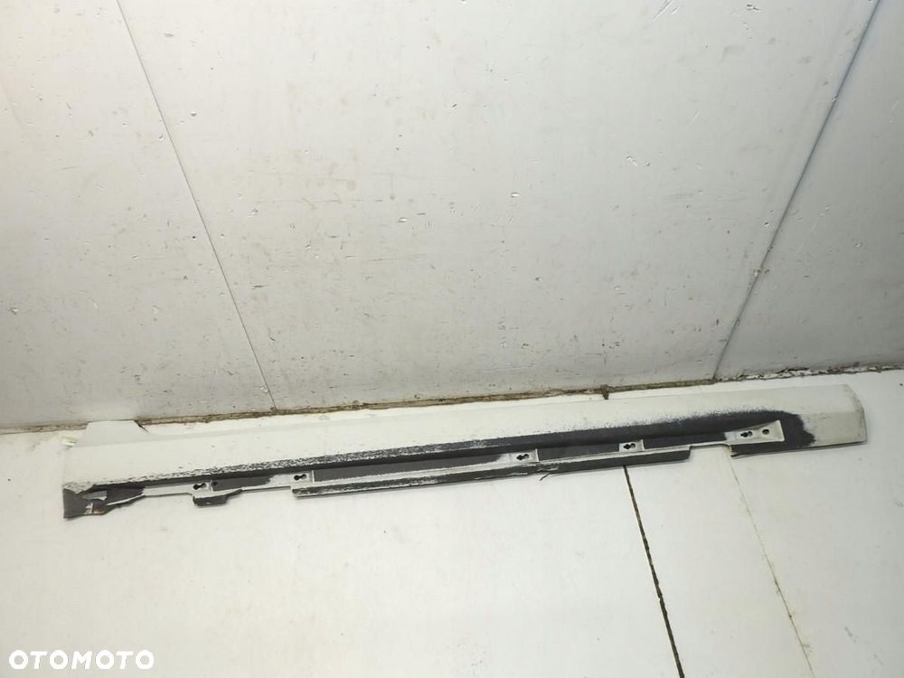 LISTWA NAKŁADKA PROGU PRAWA 614-46 VOLVO V60 - 10