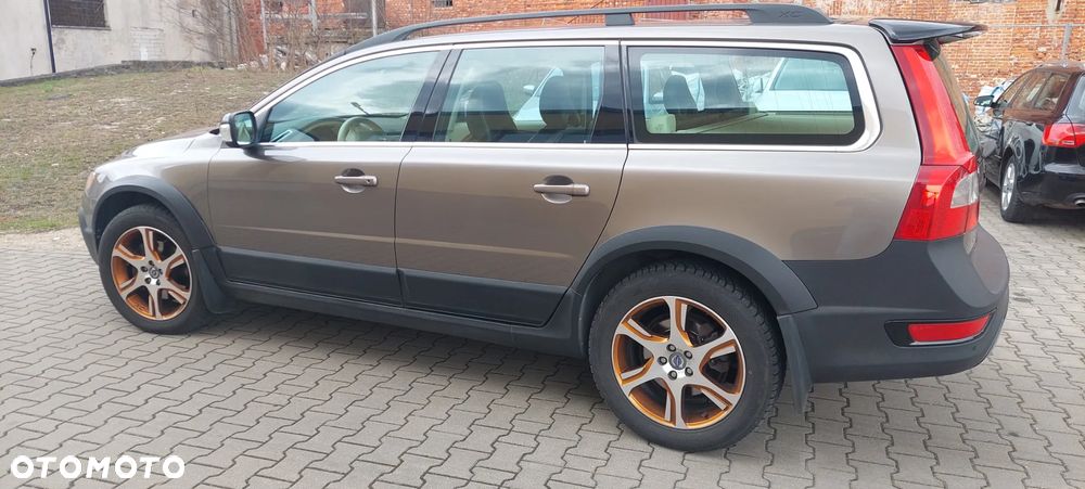 Volvo XC 70 - 3