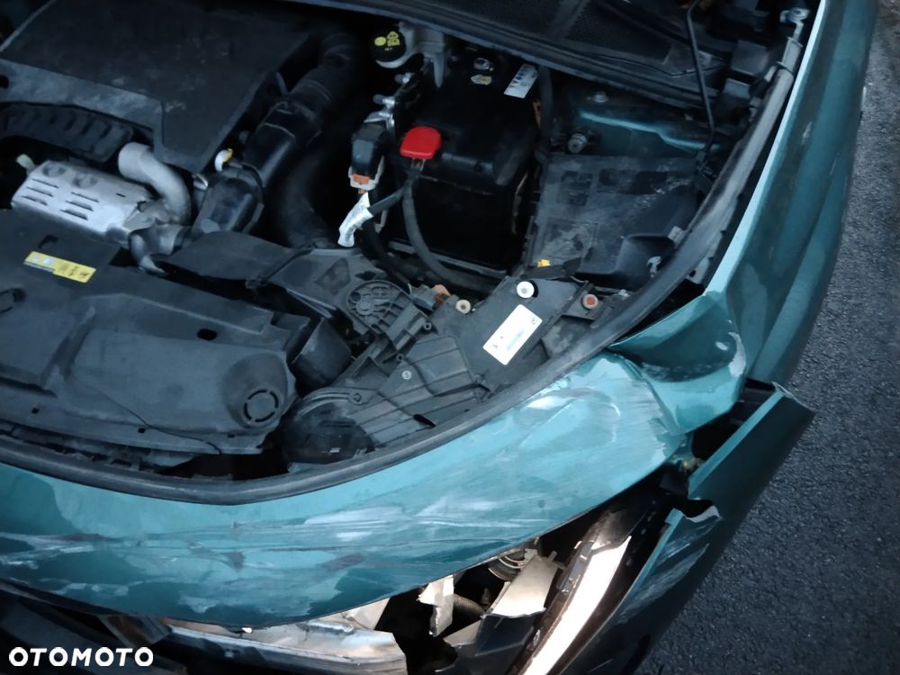 Peugeot 308 PureTech 130 EAT8 GT - 10