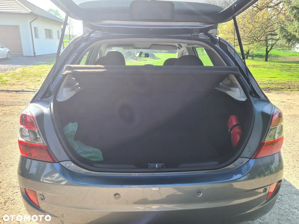 Honda Civic 1.6i ES - 10