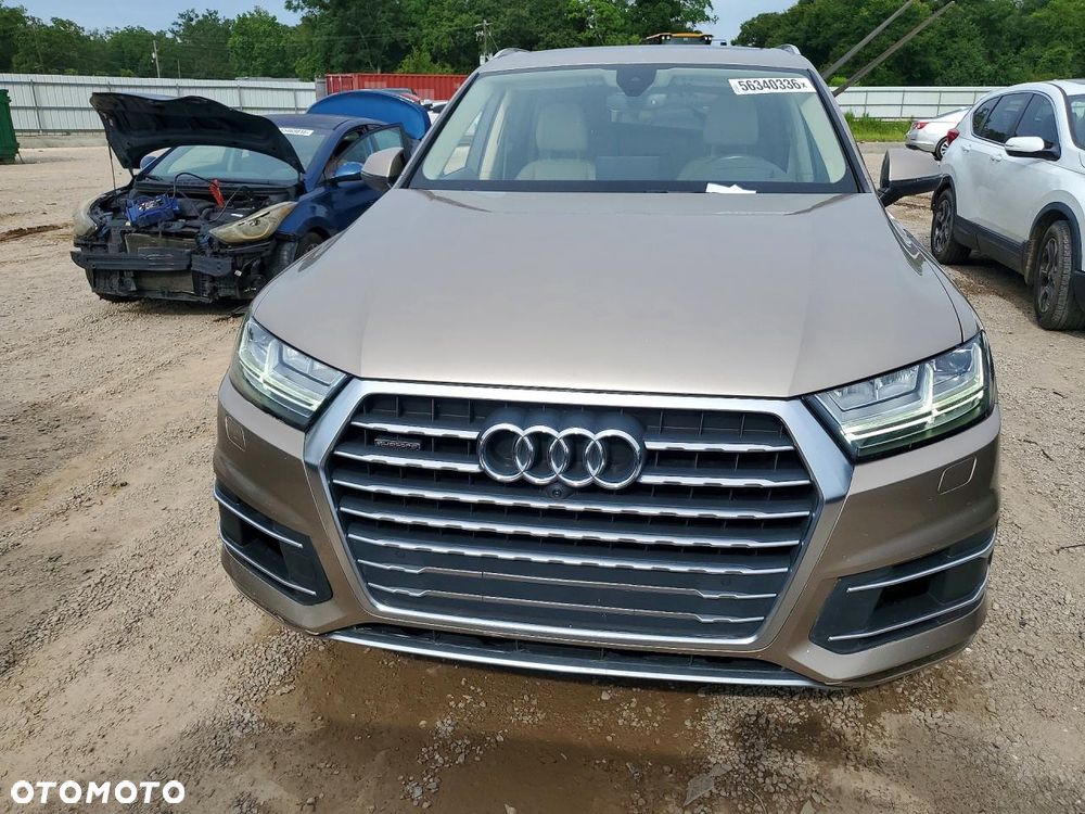Audi Q7 - 6