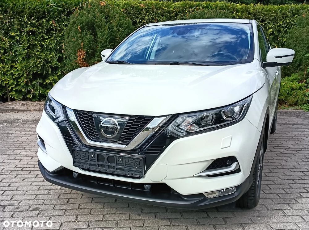 Nissan Qashqai 1.2 DIG-T N-Connecta - 6