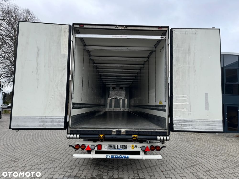 Krone Chłodnia ,Doppelstock , Carrier Vector 1550 - 12