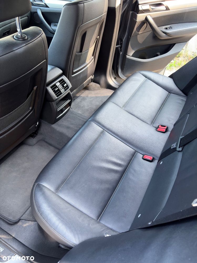 BMW X3 20d xDrive - 13