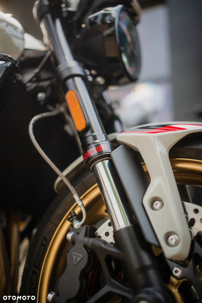 Triumph Trident - 15