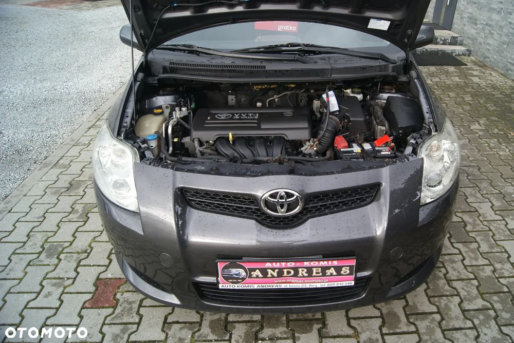 Toyota Auris 1.4 VVT-i - 11