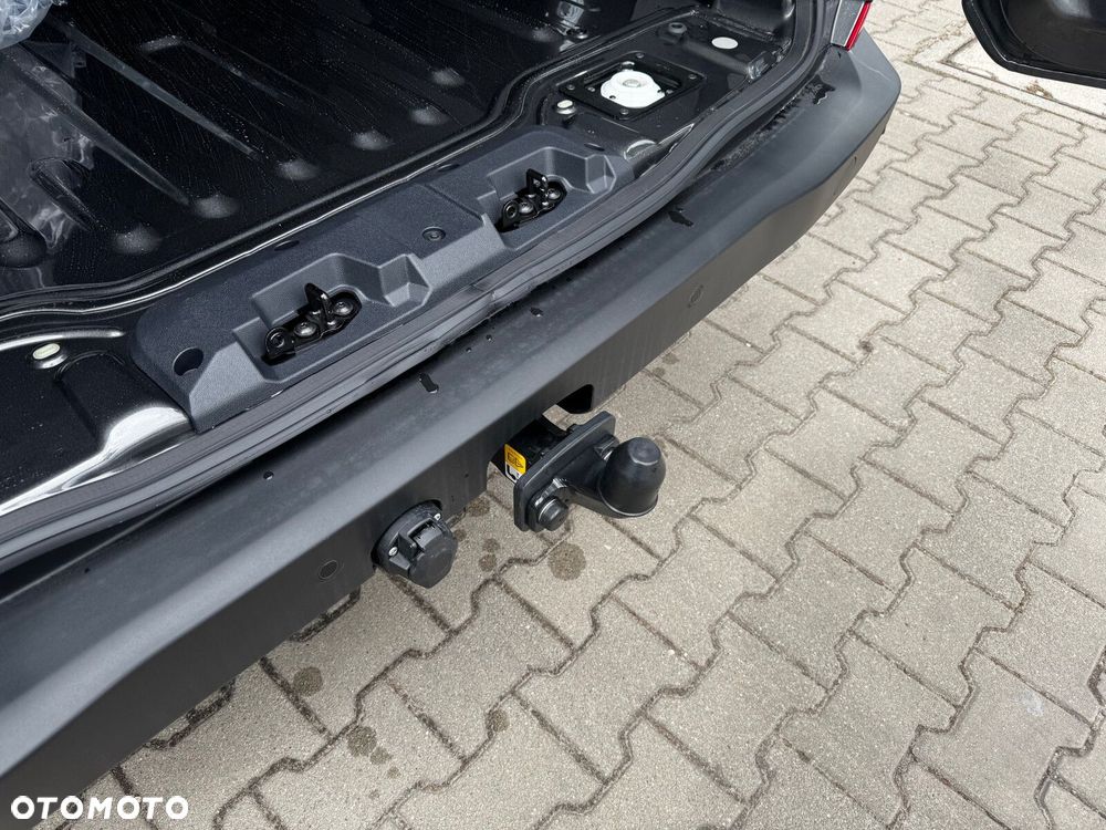 Volkswagen Transporter - 11