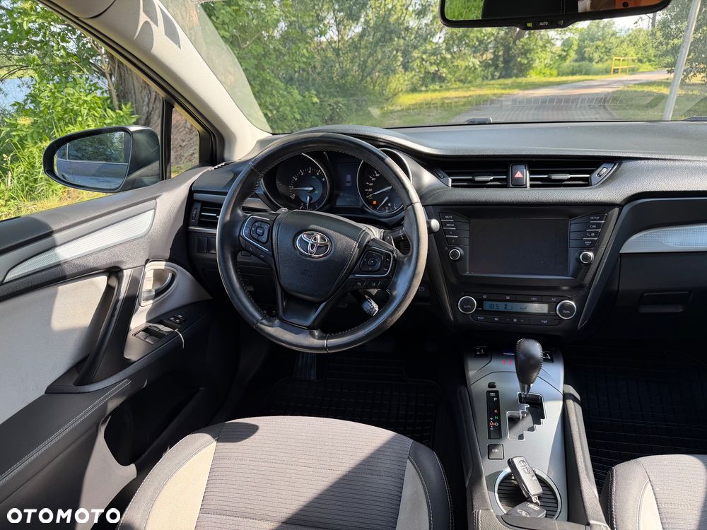Toyota Avensis Touring Sports 1.8 Multidrive S Edition S+ - 16