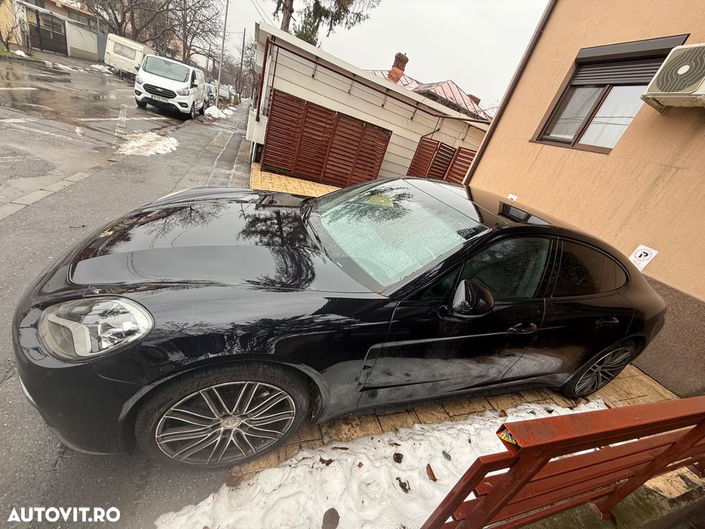 Porsche Panamera 4S - 2