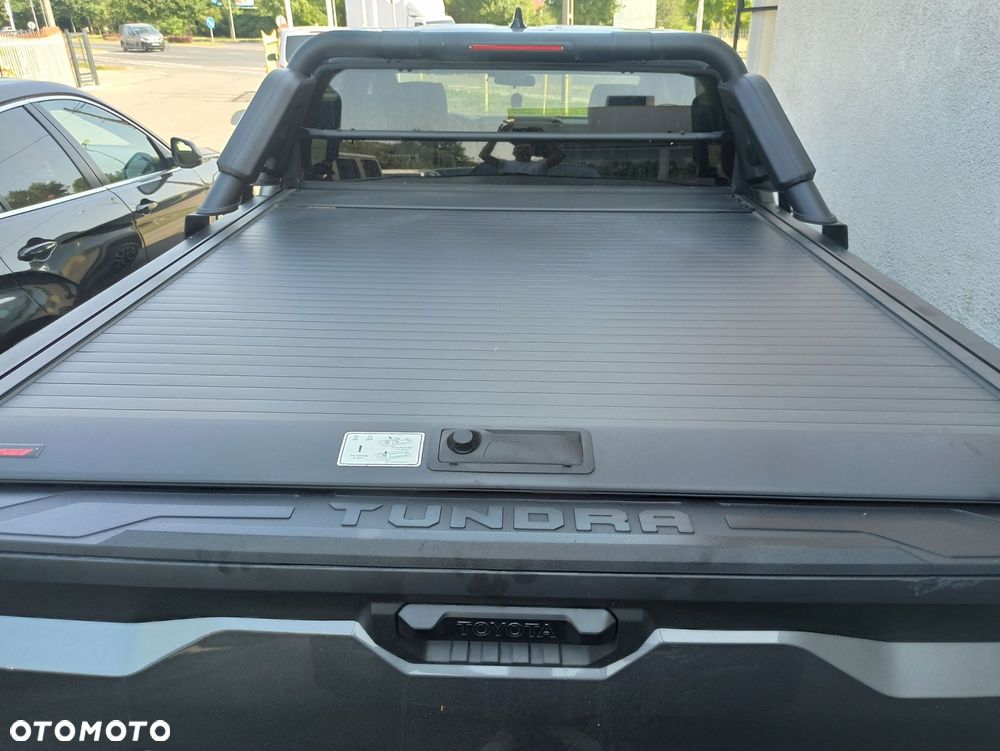 Toyota Tundra - 12