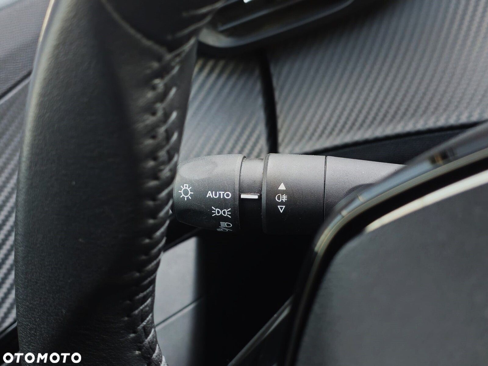 Peugeot 2008 - 15