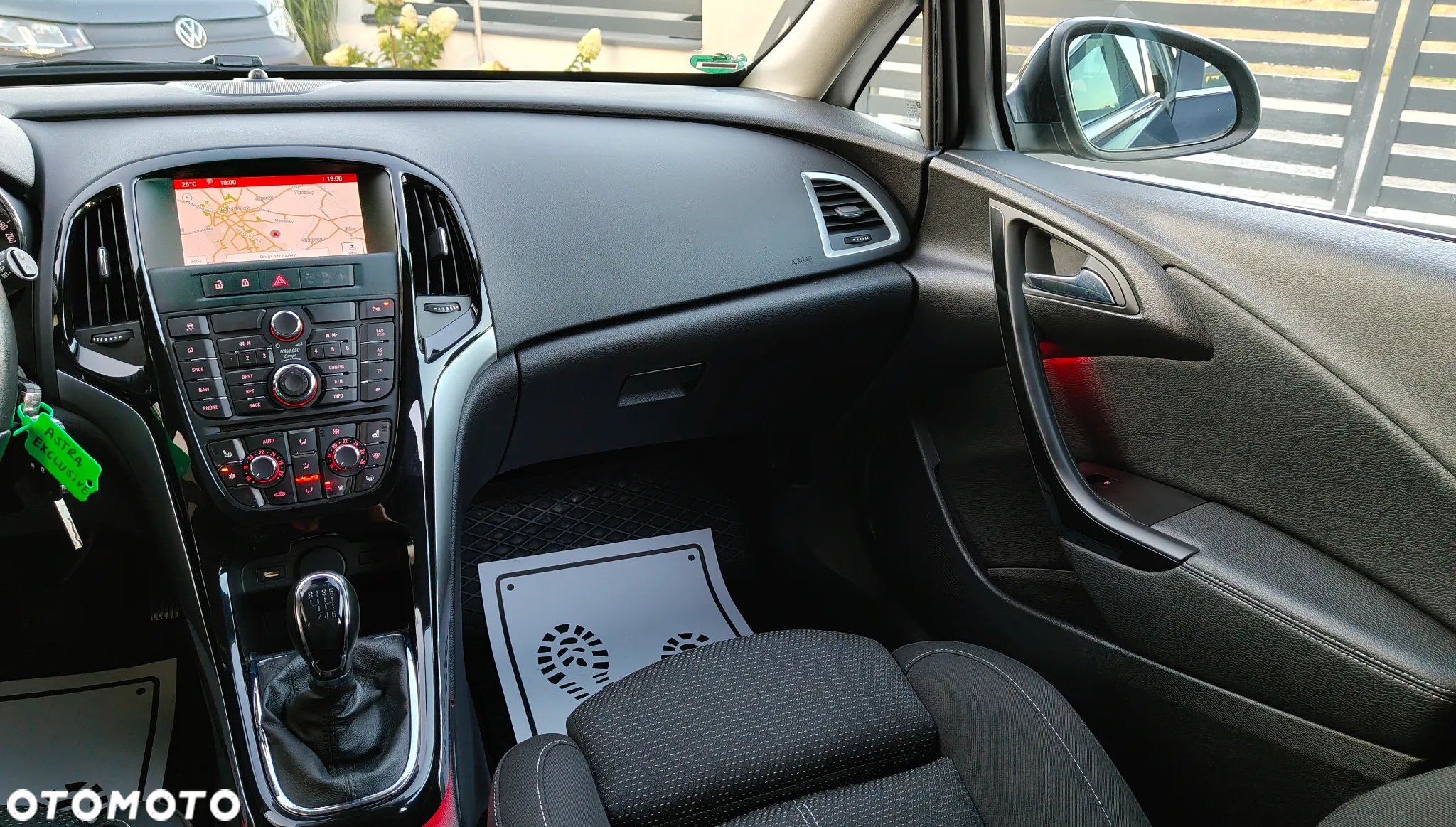 Opel Astra 1.4 Turbo Exklusiv - 21