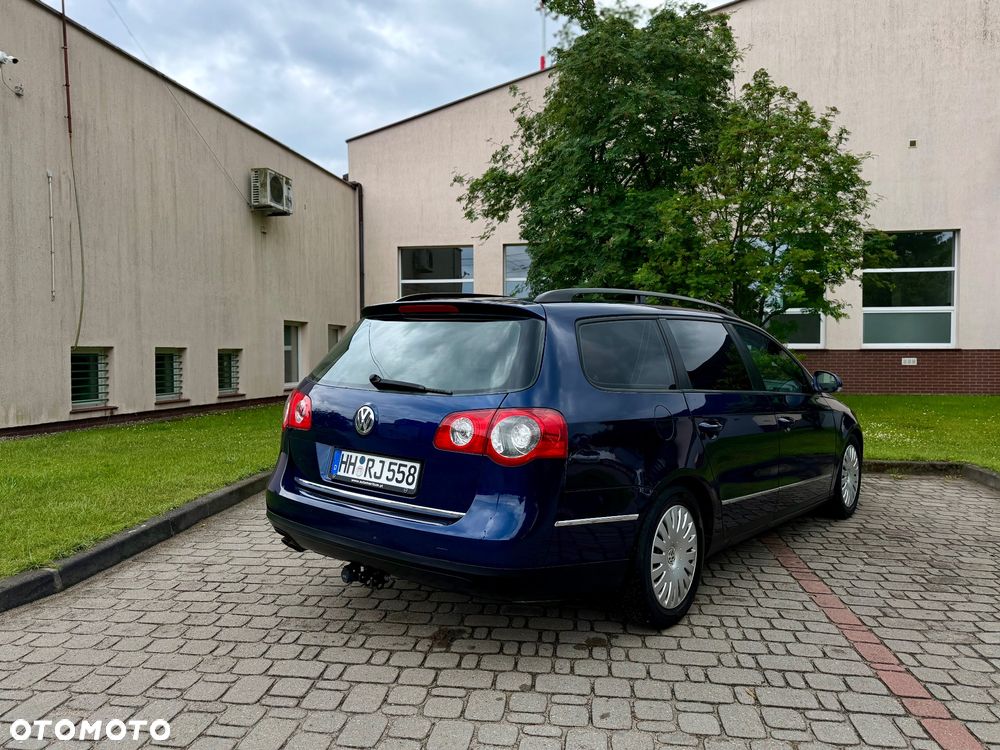 Volkswagen Passat 2.0 TDI Sportline DSG - 5