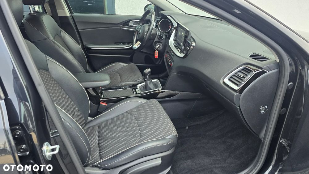 Kia XCeed 1.6 CRDi EDITION 7 - 14