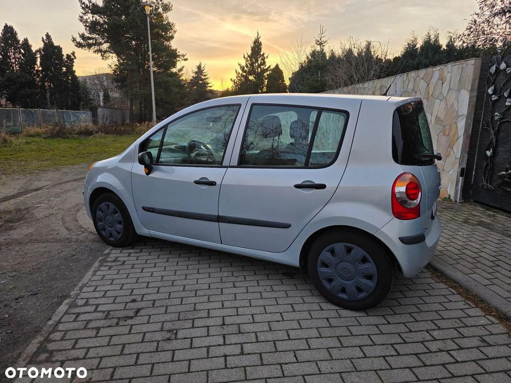 Renault Modus 1.6 16V Dynamique - 7