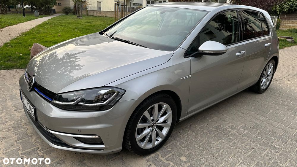 Volkswagen Golf - 17