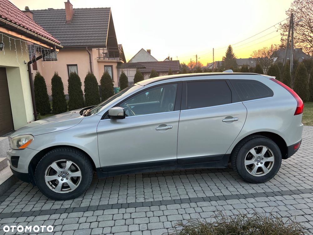 Volvo XC 60 D5 AWD - 4