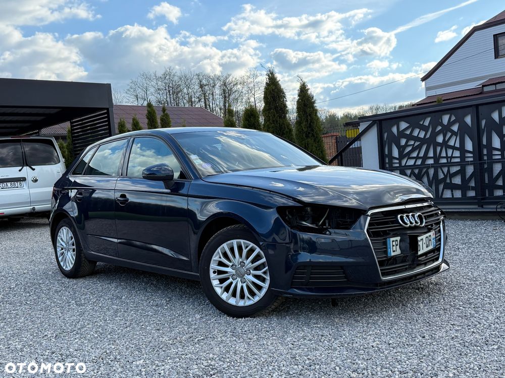 Audi A3 Sportback 35 TFSI cylinder on demand sport - 1