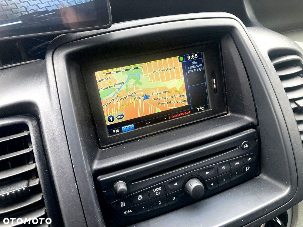 Renault Trafic - 18