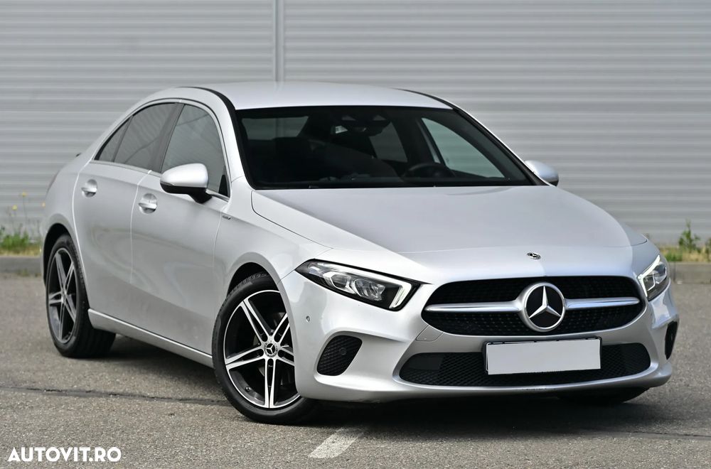 Mercedes-Benz A 200 d Sedan Edition 2021 - 1