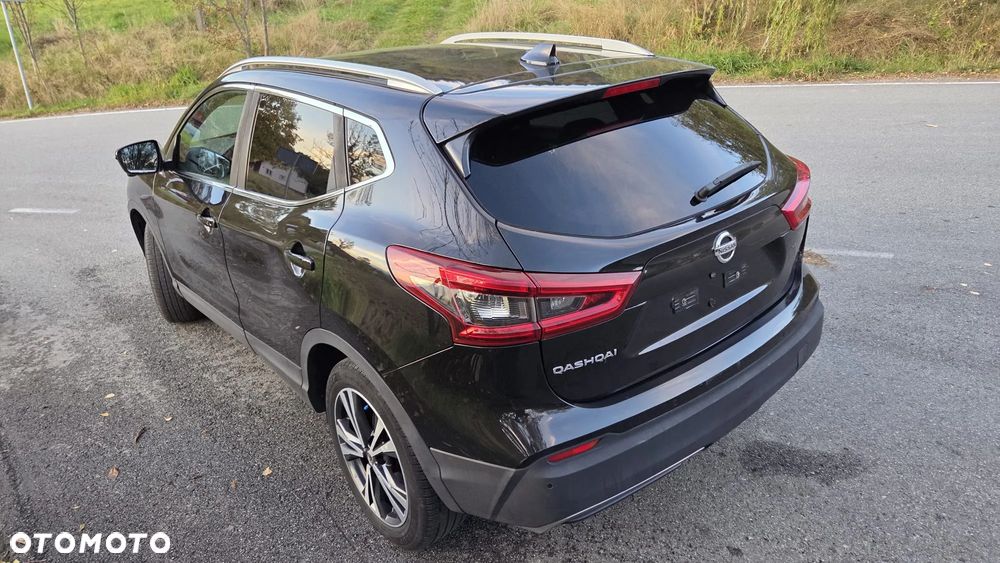 Nissan Qashqai 1.6 DCi Xtronic TEKNA - 14