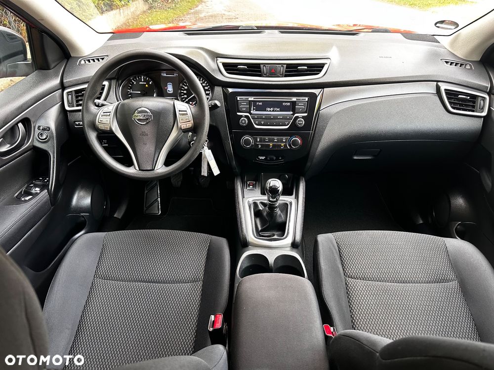 Nissan Qashqai 1.5 dCi N-Connecta - 22