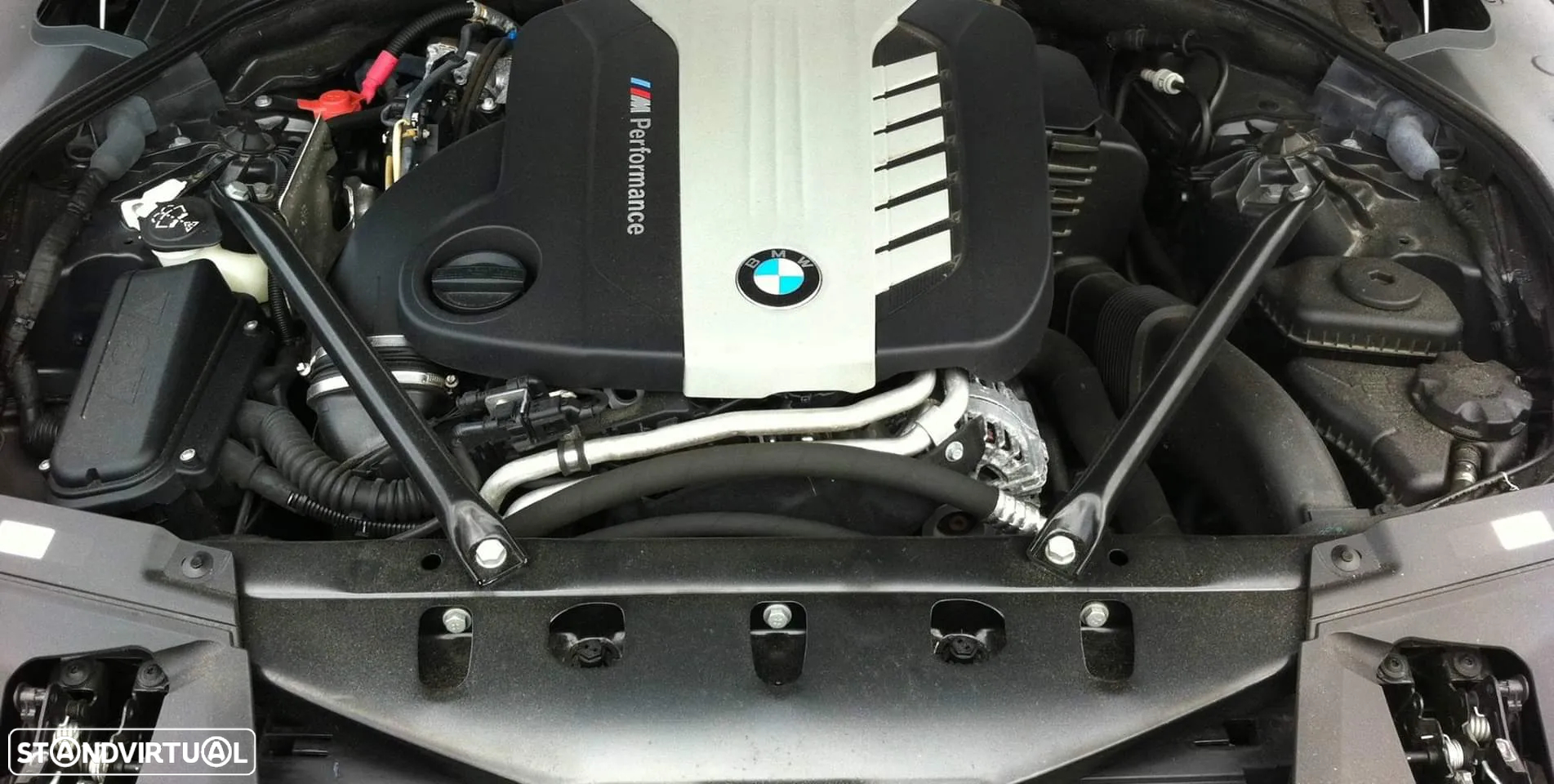 BMW 750 Ld xDrive - 38