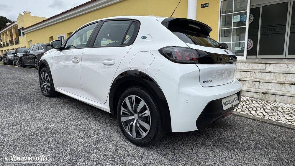 Peugeot e-208 50 kWh Allure - 6