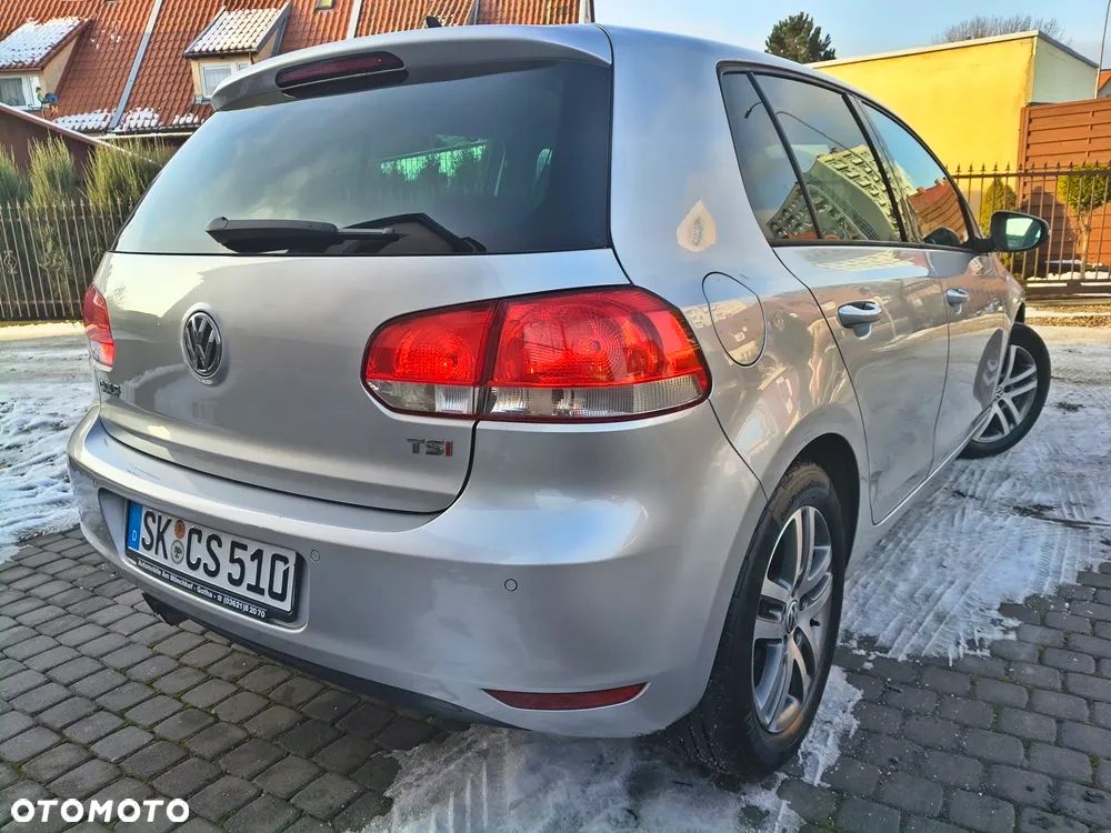 Volkswagen Golf 1.4 TSI Exclusive - 5