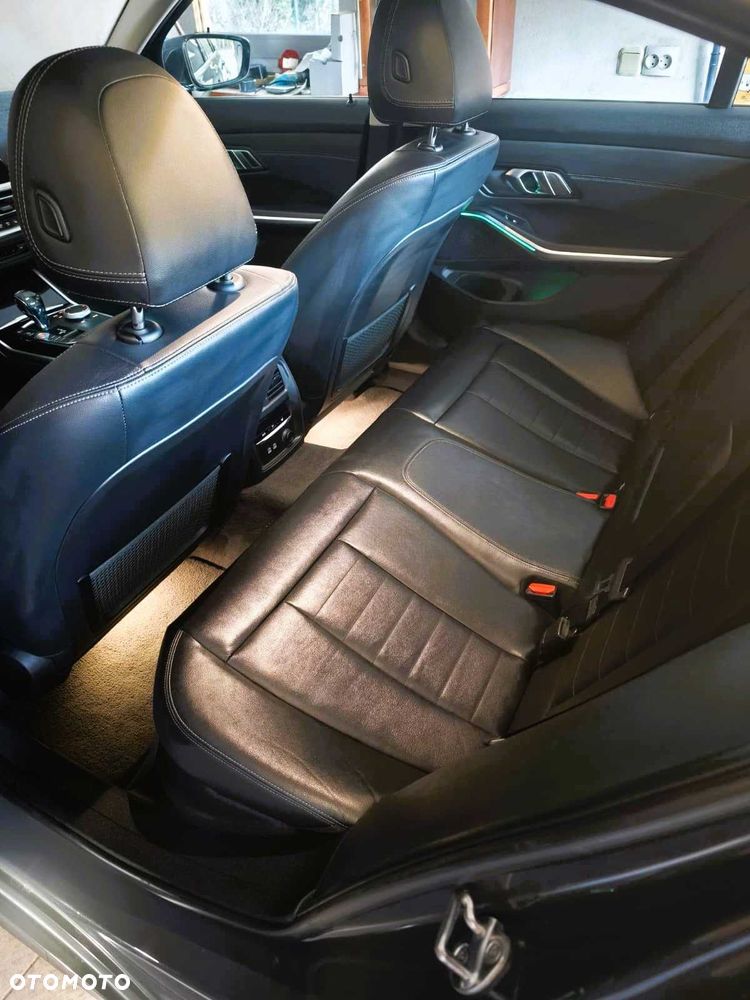 BMW Seria 3 - 7
