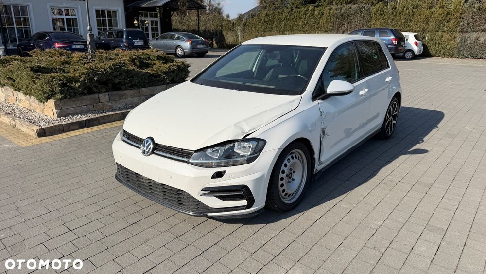 Volkswagen Golf - 12