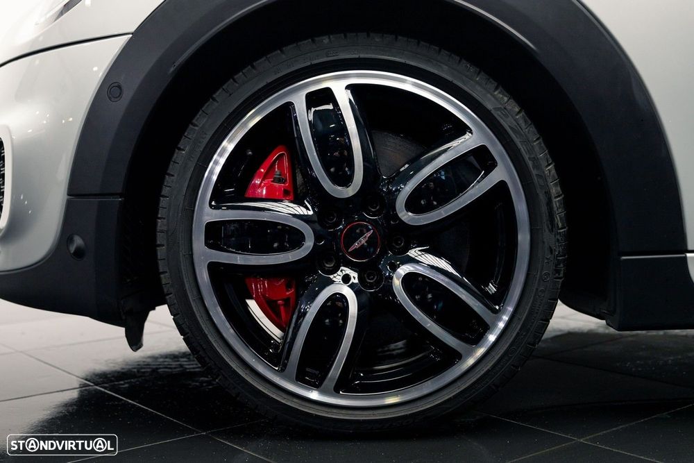 MINI 3 Portas John Cooper Works - 9
