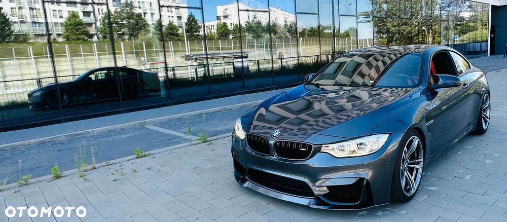 BMW M4 DKG - 32